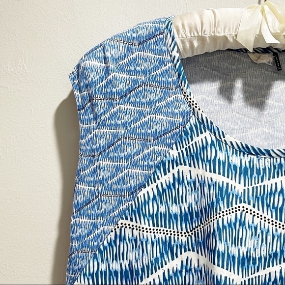 ANTHROPOLOGIE AKEMI + KIN Women’s MEUSE Top - Picture 4 of 8